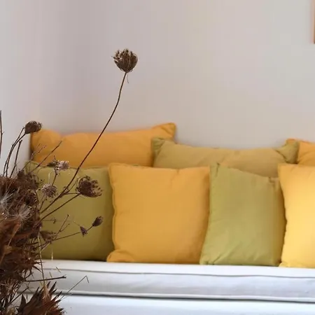 Theassis Apartment