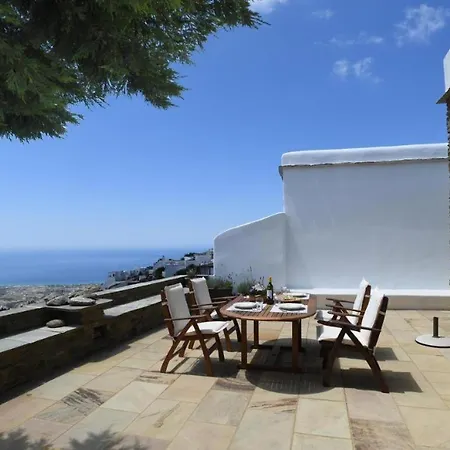Apartment Theassis Arnados