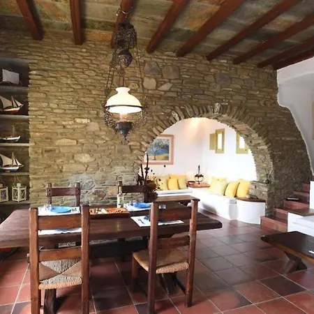 Apartment Theassis